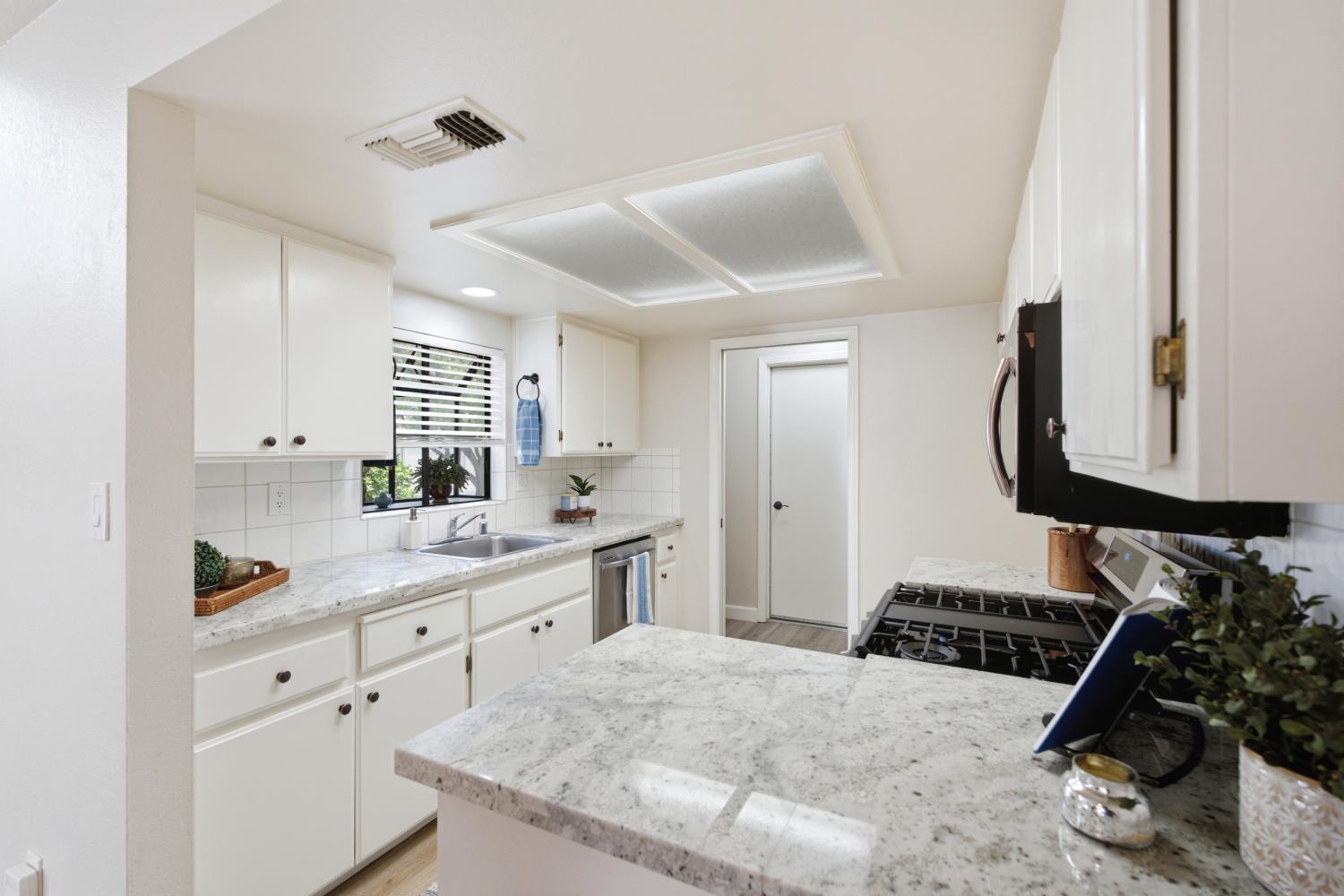 474 E Alluvial Ave #119, Fresno, CA 93720