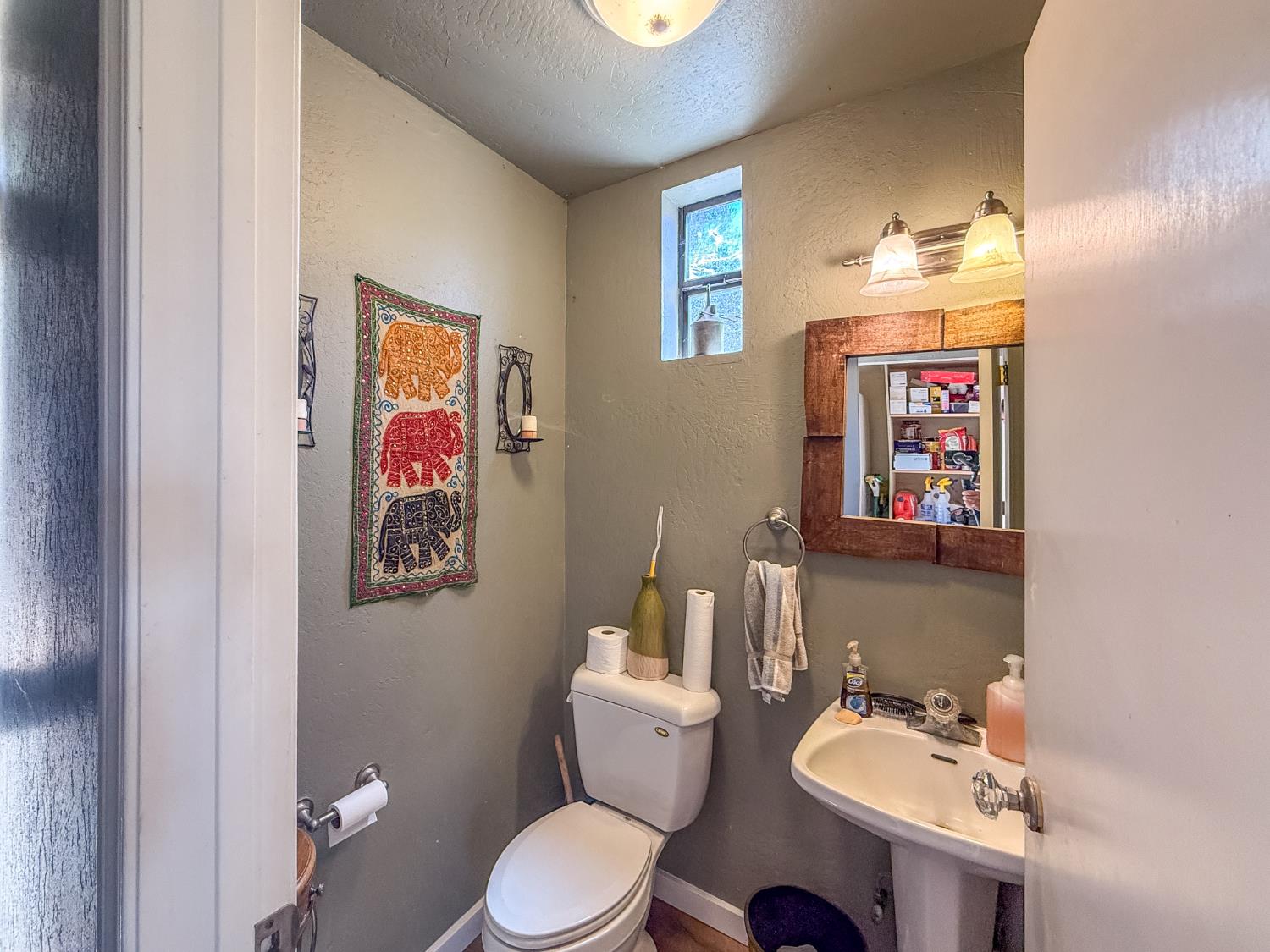 42306 Snowline Ct, Oakhurst, CA 93644