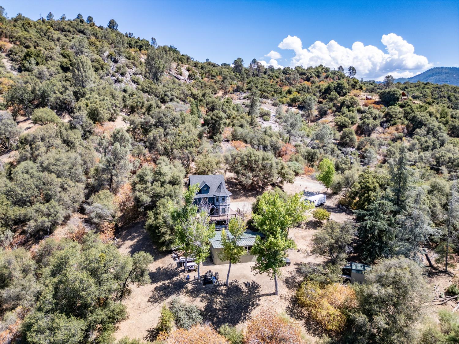 42306 Snowline Ct, Oakhurst, CA 93644