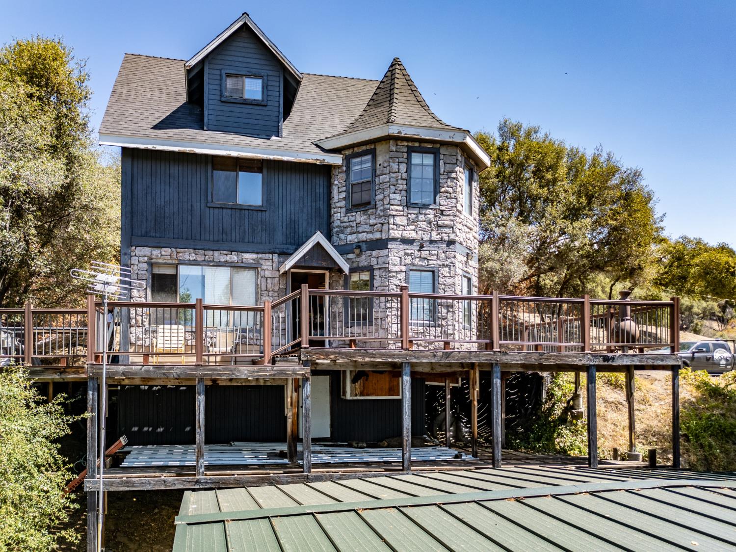 42306 Snowline Ct, Oakhurst, CA 93644