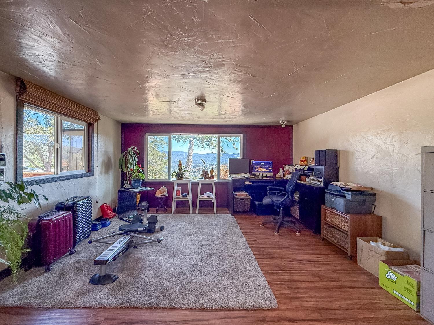 42306 Snowline Ct, Oakhurst, CA 93644