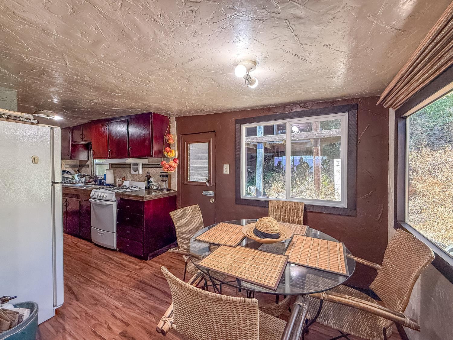 42306 Snowline Ct, Oakhurst, CA 93644