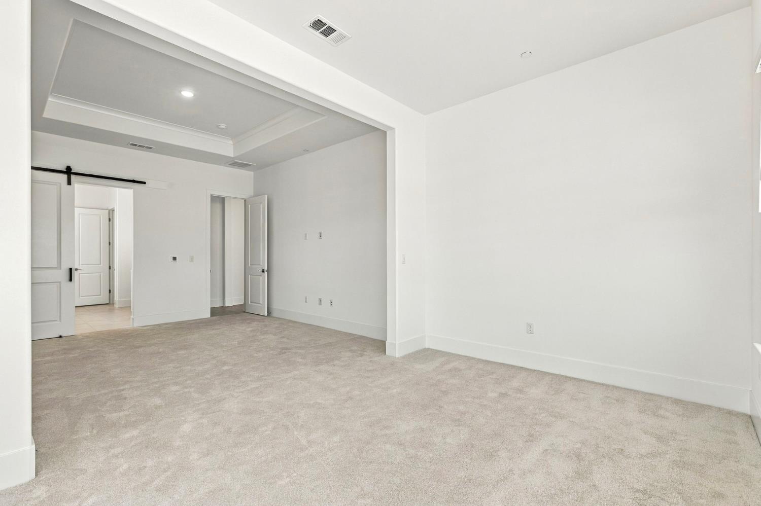 17055 Ta-Wan-Ka Rd, Apple Valley, CA 92307