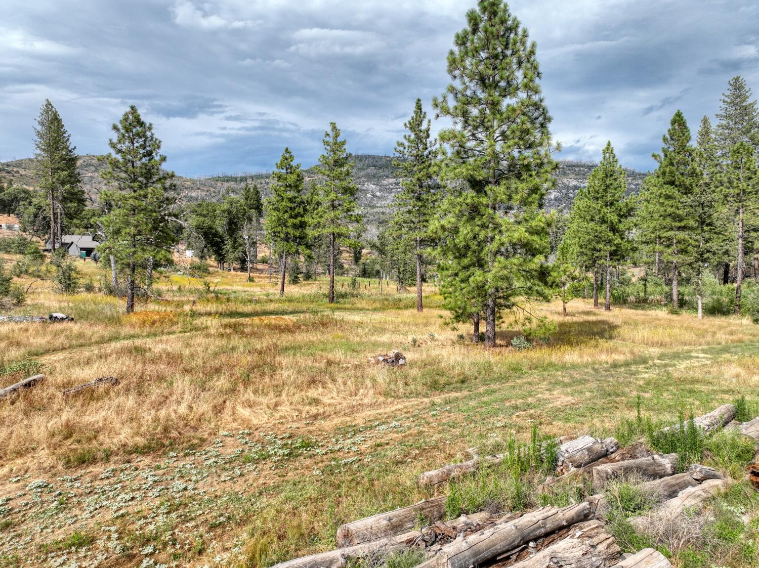 34344 Shaver Springs Rd, Auberry, CA 93602