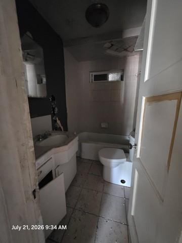 5166 E Tulare St, Fresno, CA 93727