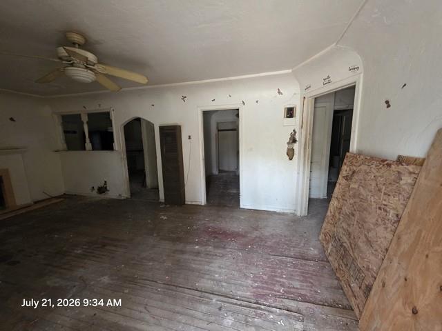 5166 E Tulare St, Fresno, CA 93727