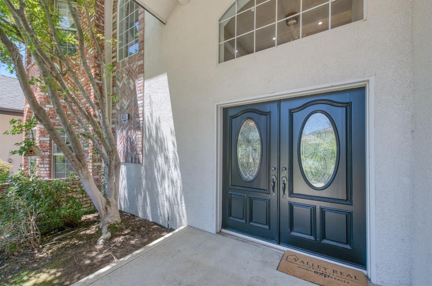 9935 N Madison Ridge Rd, Fresno, CA 93720
