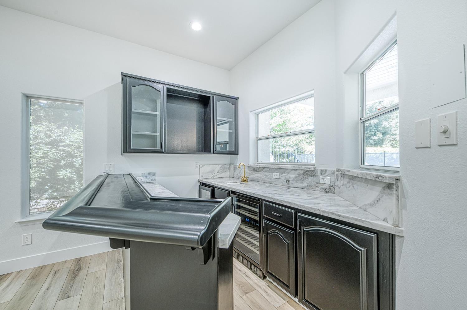 9935 N Madison Ridge Rd, Fresno, CA 93720