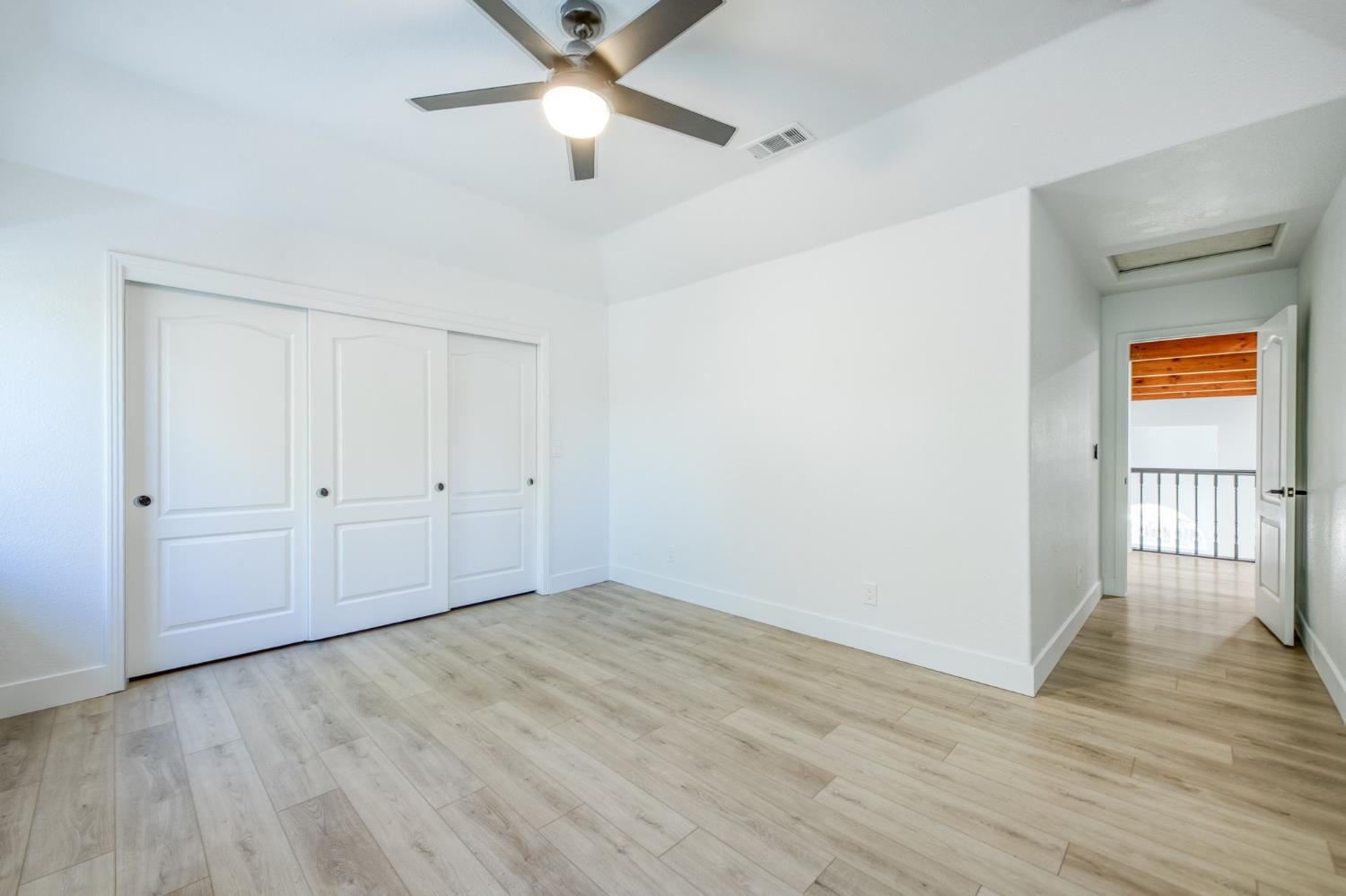 9935 N Madison Ridge Rd, Fresno, CA 93720
