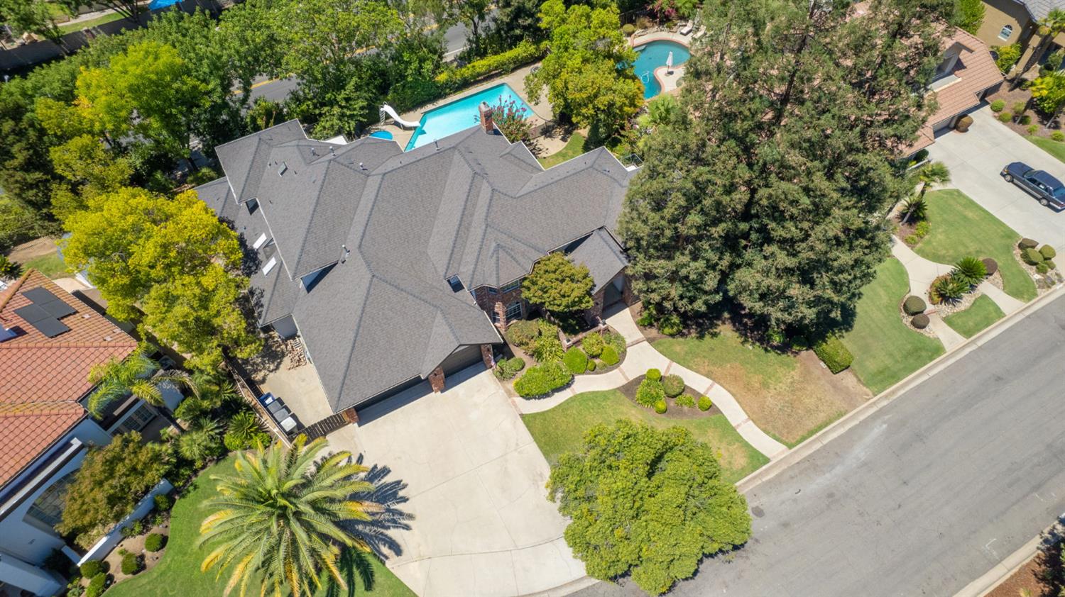 9935 N Madison Ridge Rd, Fresno, CA 93720