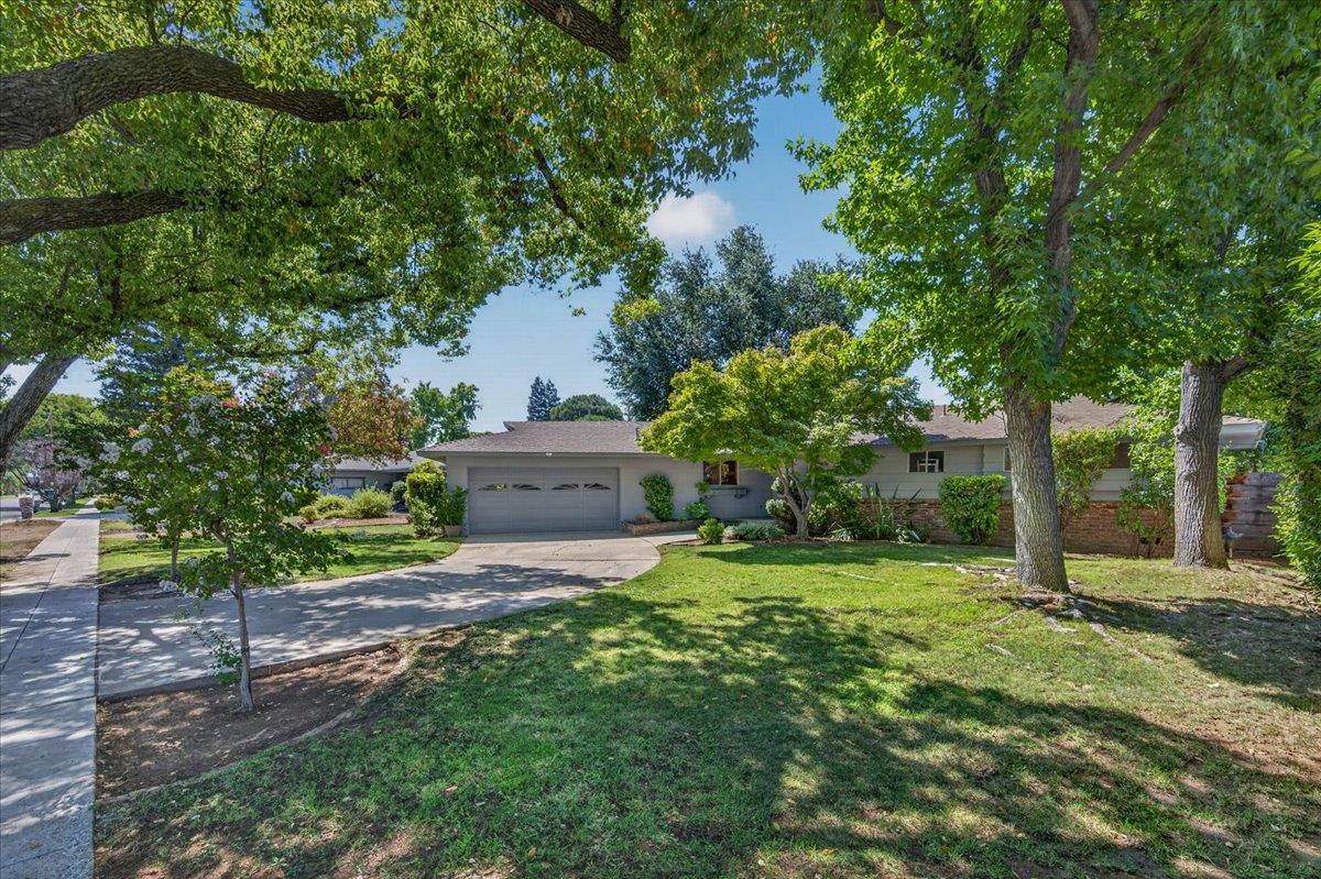 277 W Browning Ave, Fresno, CA 93704