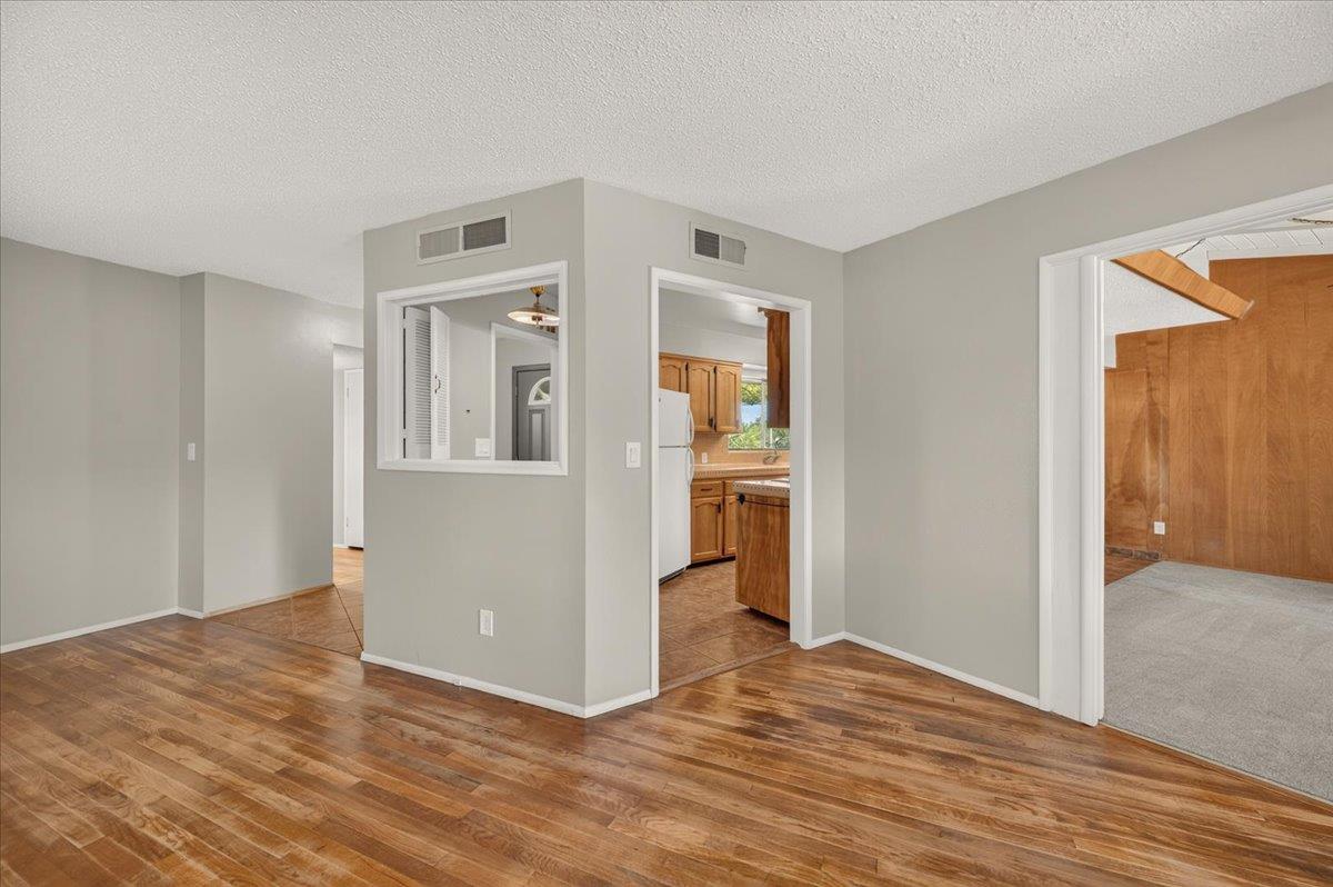 277 W Browning Ave, Fresno, CA 93704