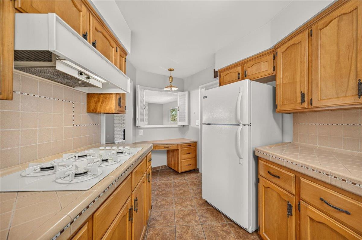 277 W Browning Ave, Fresno, CA 93704