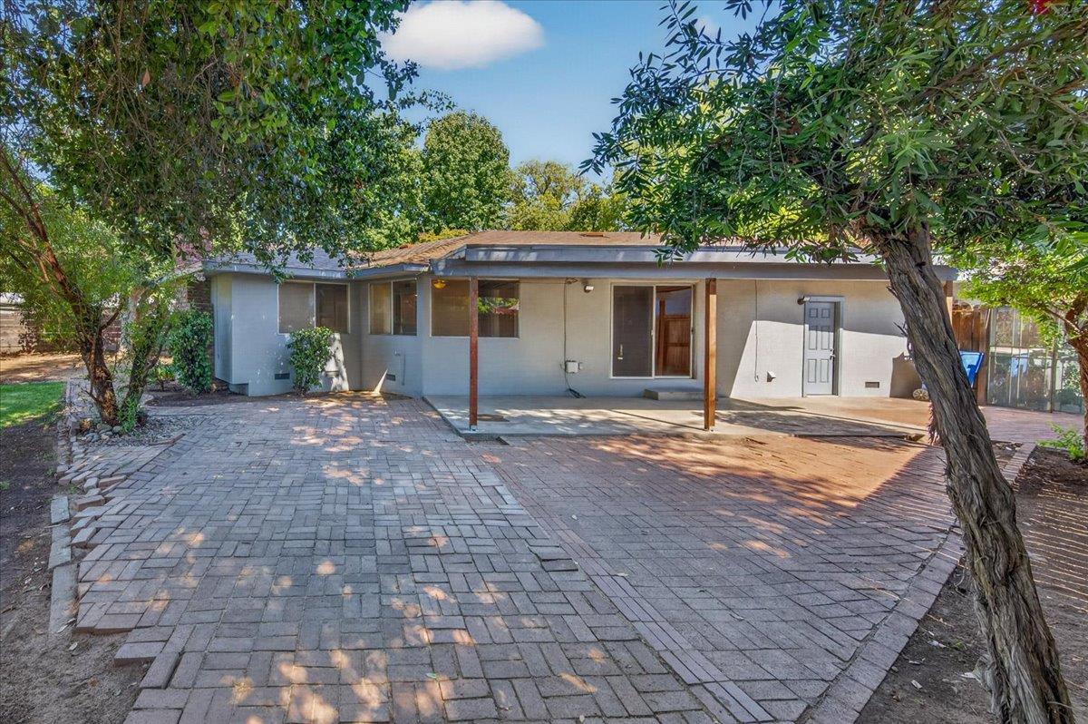 277 W Browning Ave, Fresno, CA 93704