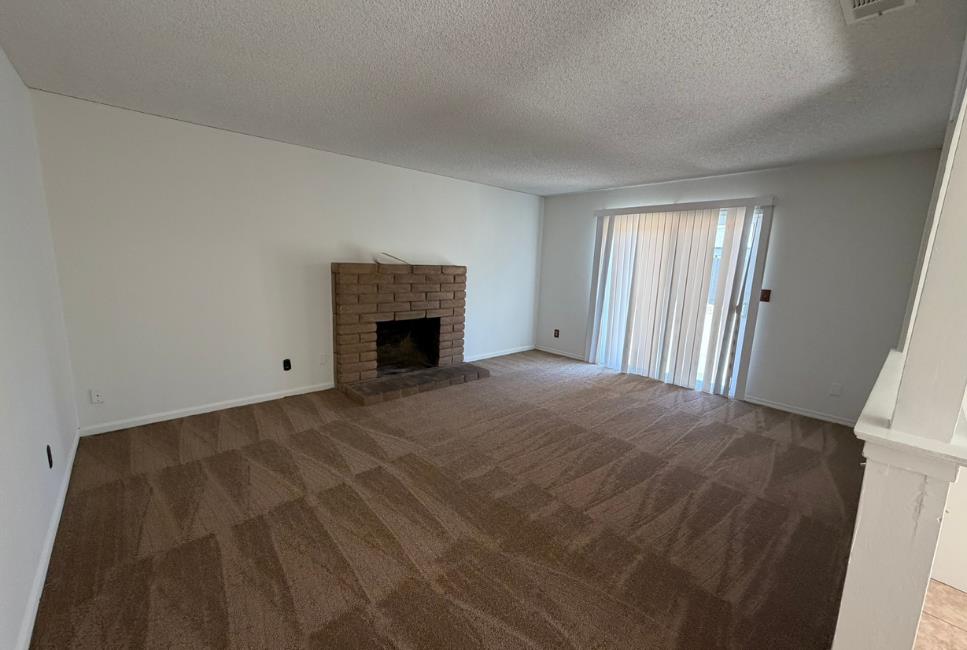 3337 Stanford Ave, Clovis, CA 93611
