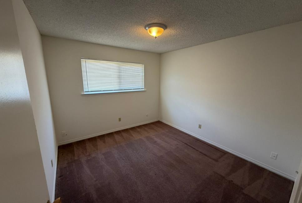 3337 Stanford Ave, Clovis, CA 93611