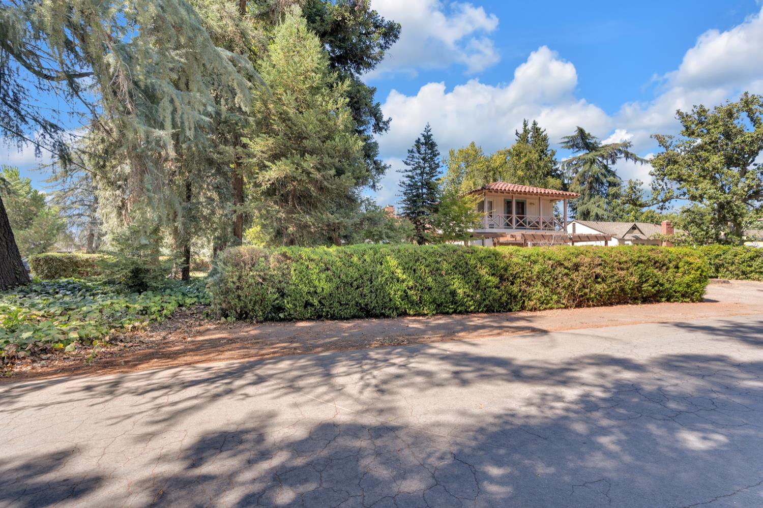 3662 N Wishon Ave, Fresno, CA 93704