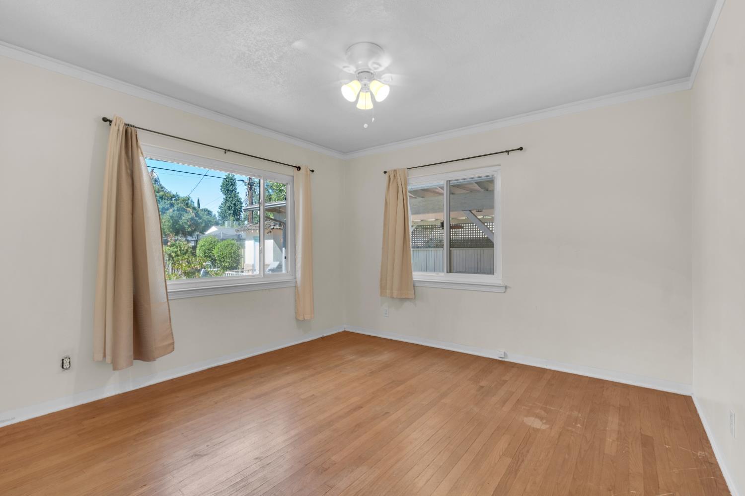 3662 N Wishon Ave, Fresno, CA 93704