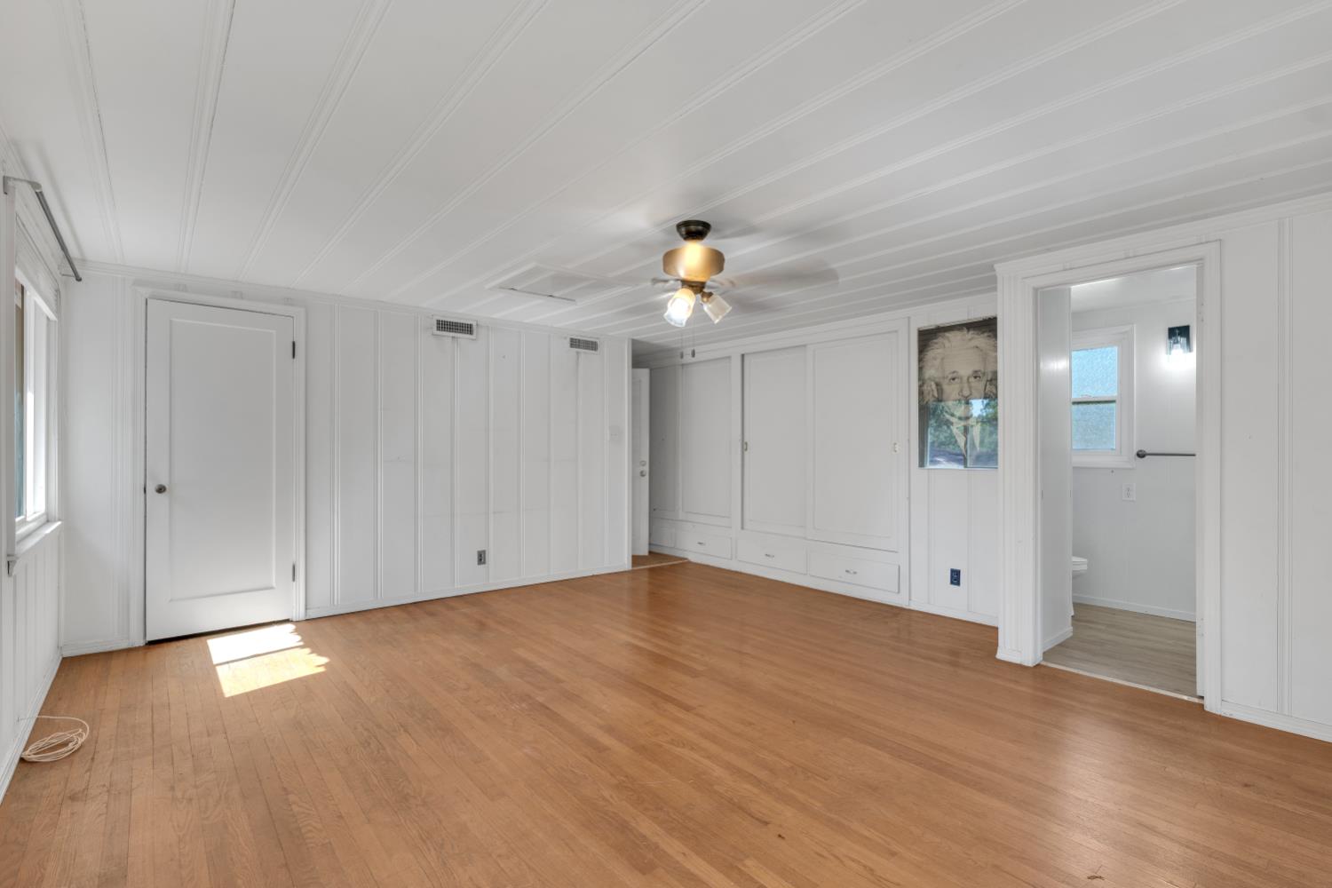 3662 N Wishon Ave, Fresno, CA 93704