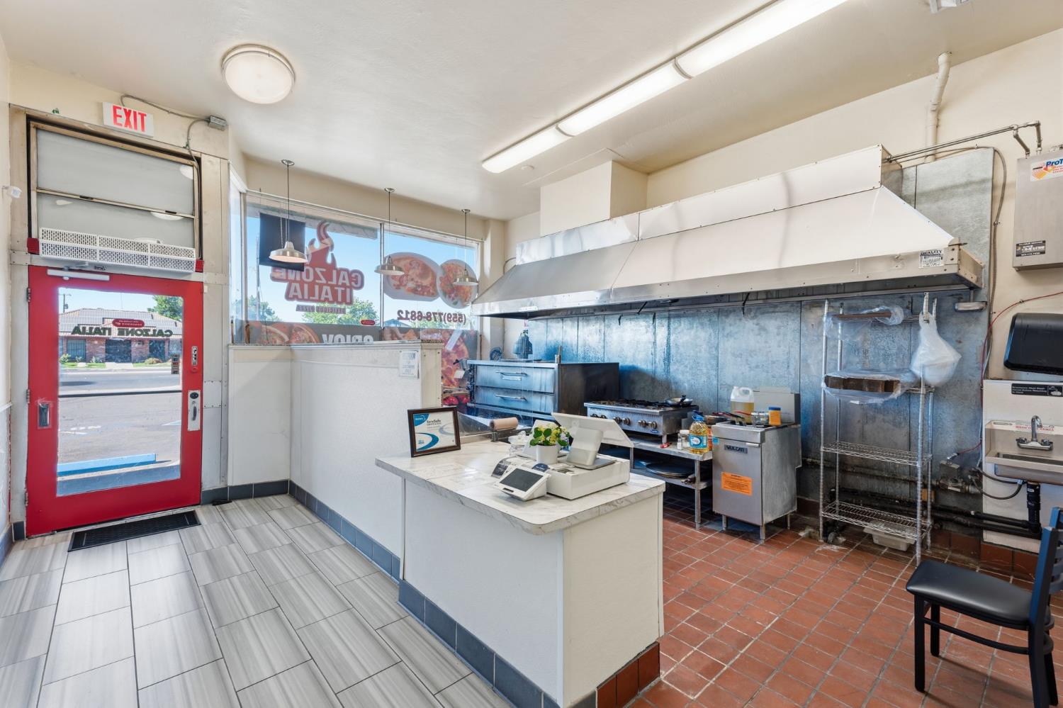413 W Shields Ave, Fresno, CA 93705