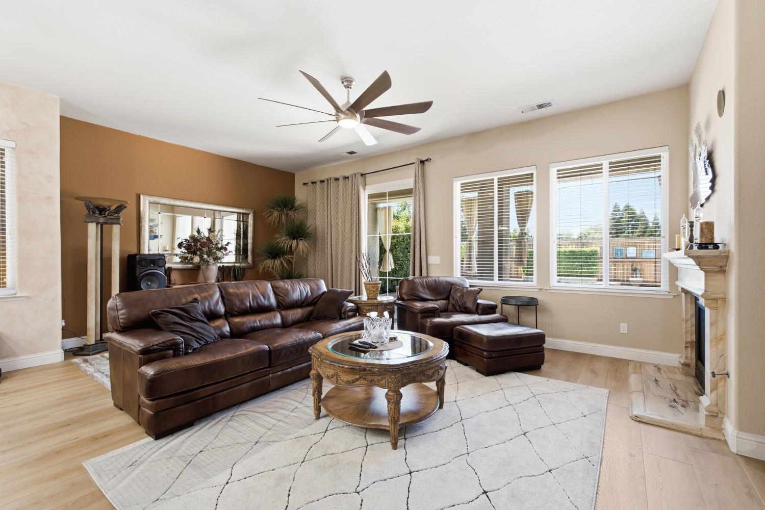 1670 N Filbert Ave, Clovis, CA 93619