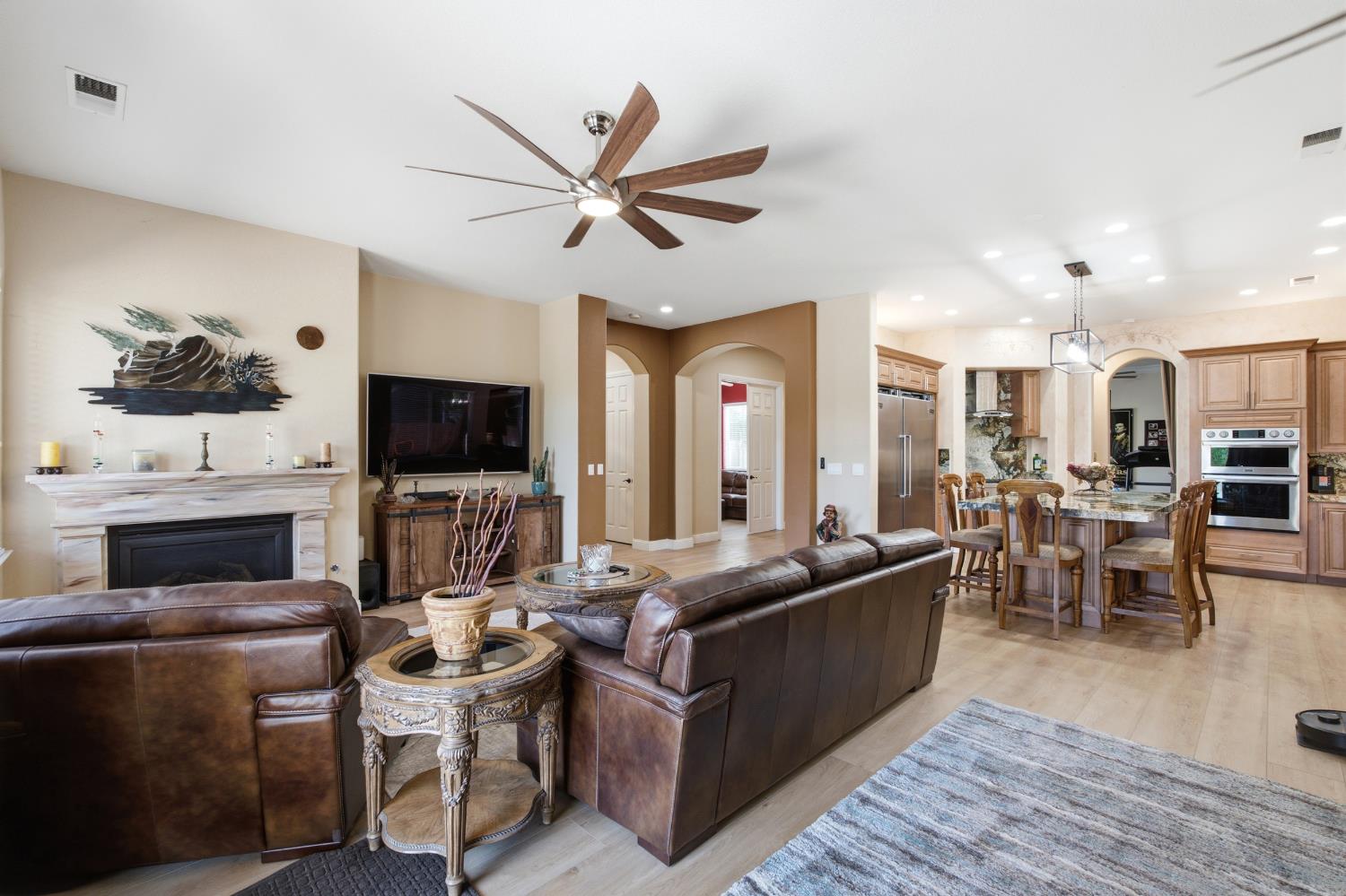 1670 N Filbert Ave, Clovis, CA 93619