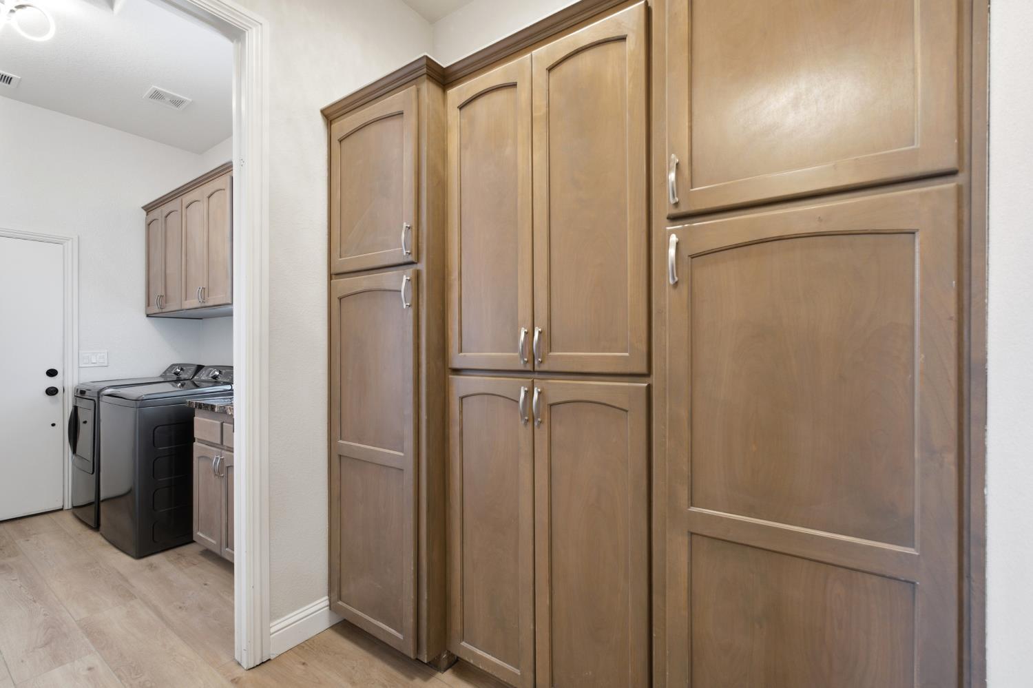 1670 N Filbert Ave, Clovis, CA 93619