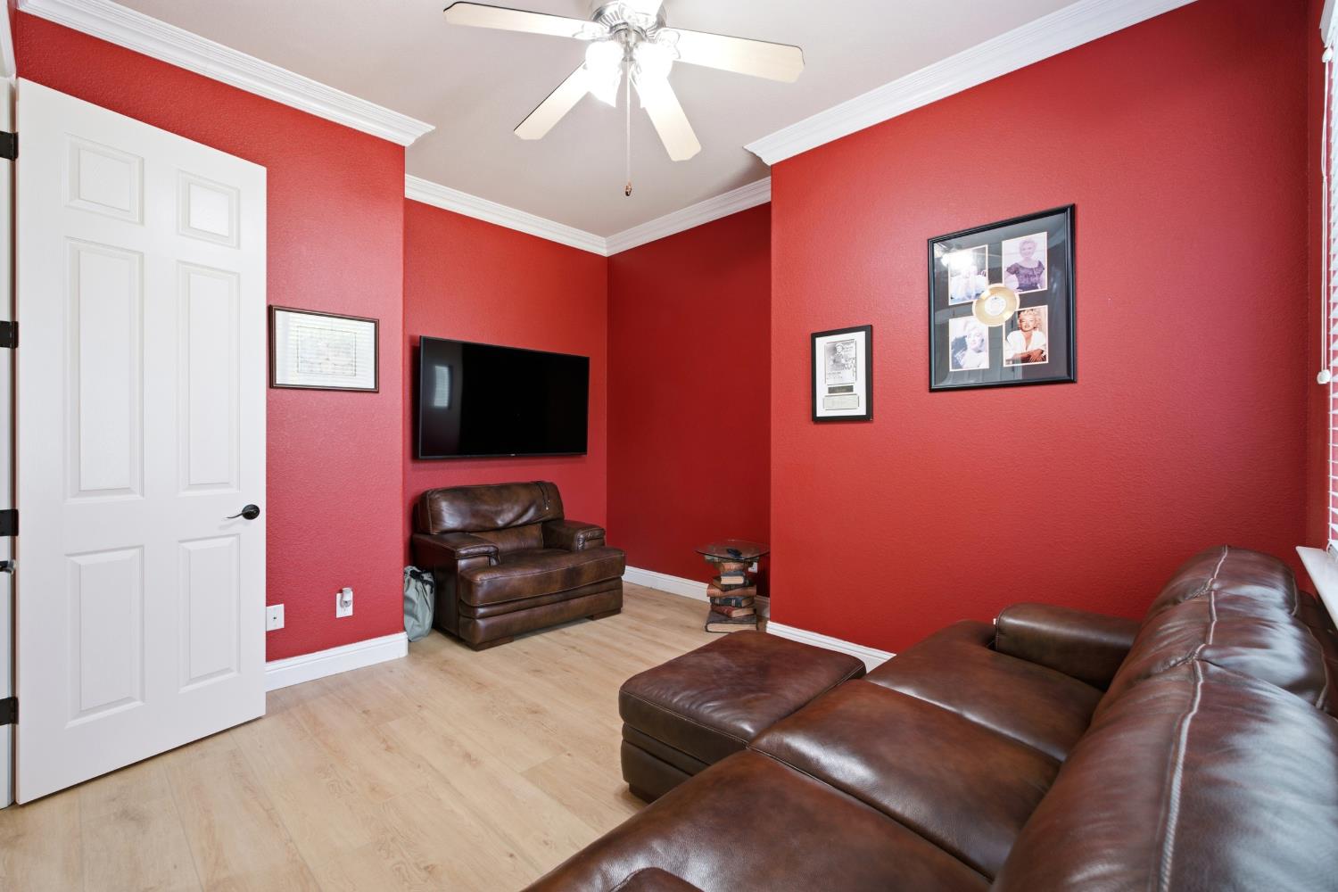 1670 N Filbert Ave, Clovis, CA 93619