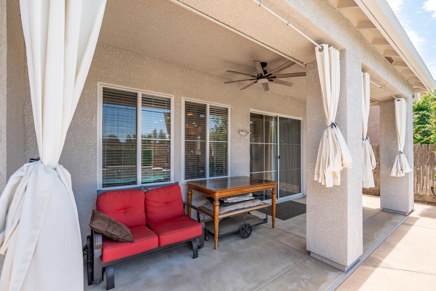 1670 N Filbert Ave, Clovis, CA 93619
