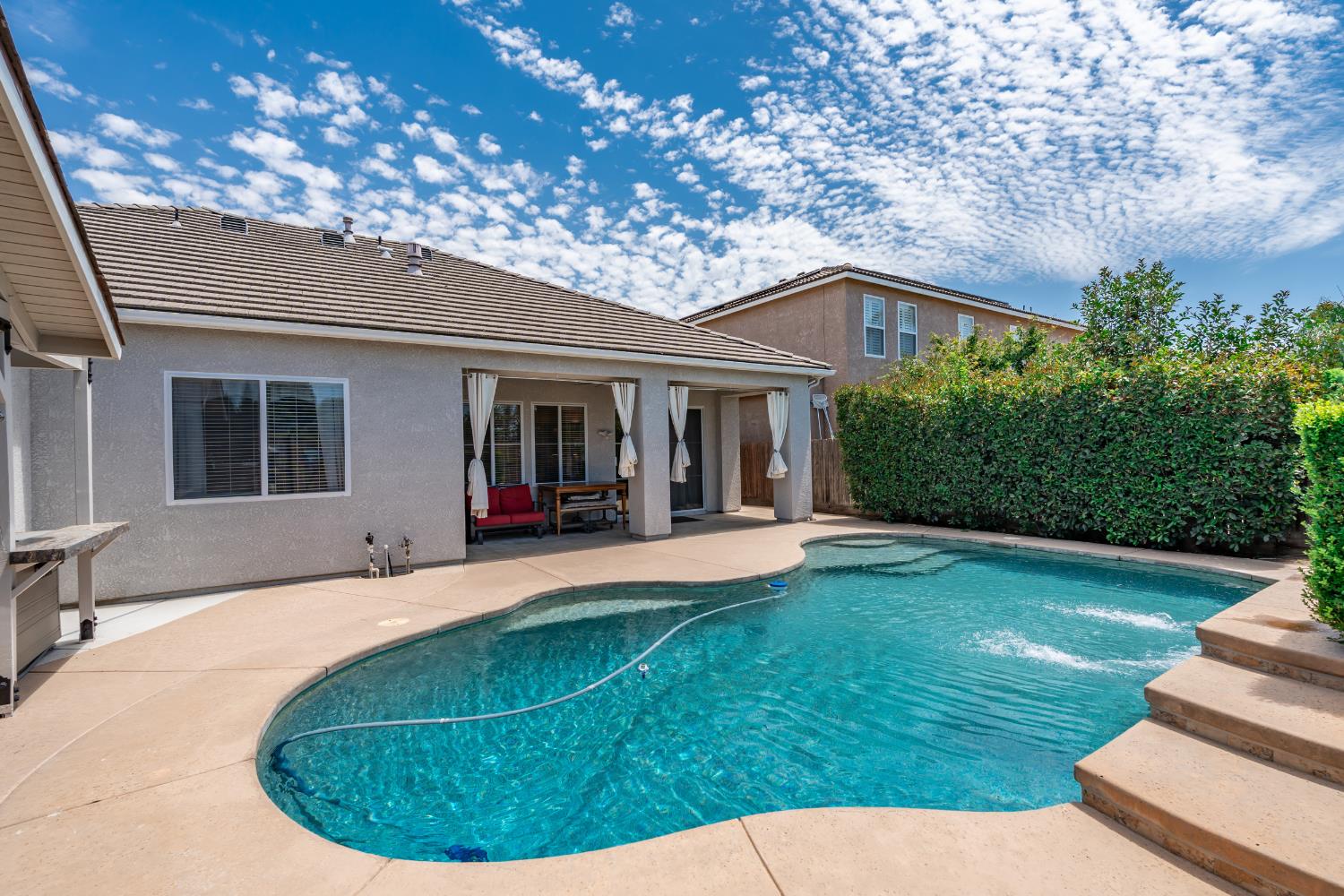 1670 N Filbert Ave, Clovis, CA 93619