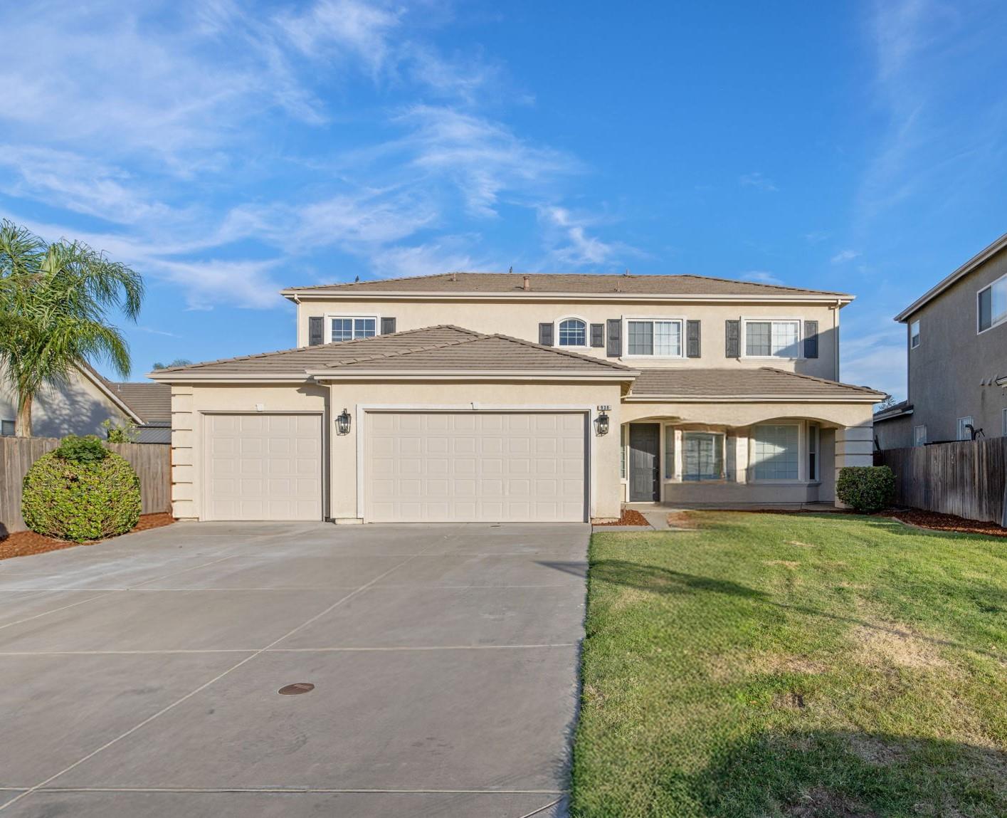 938 Ruby Way, Livingston, CA 95334