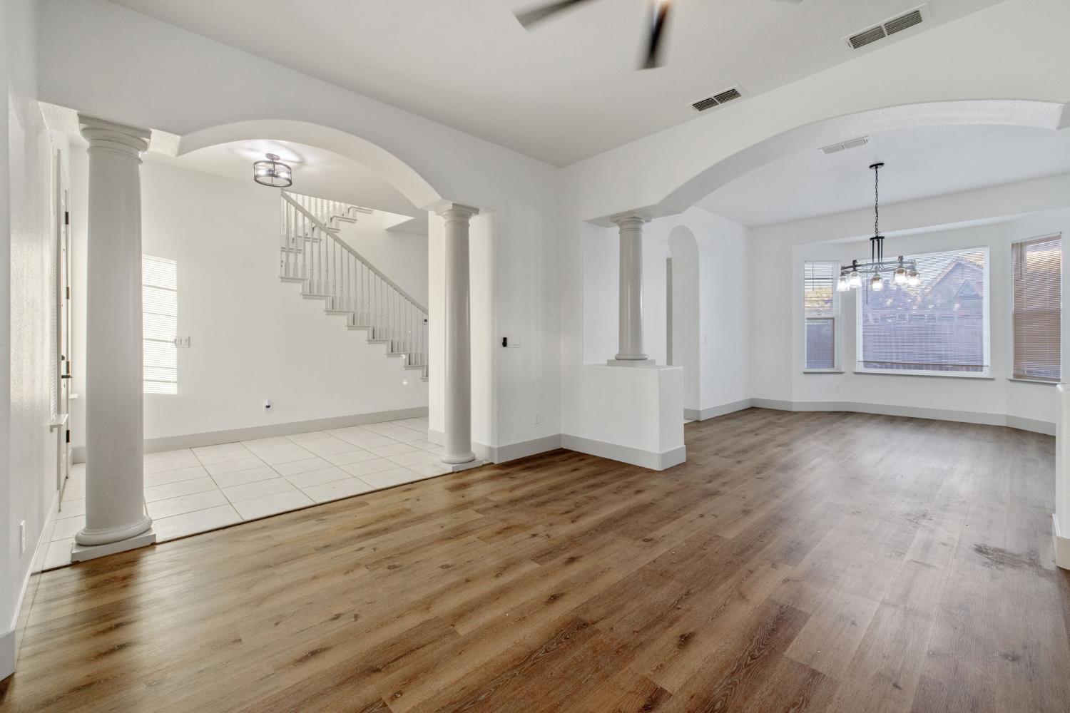 938 Ruby Way, Livingston, CA 95334