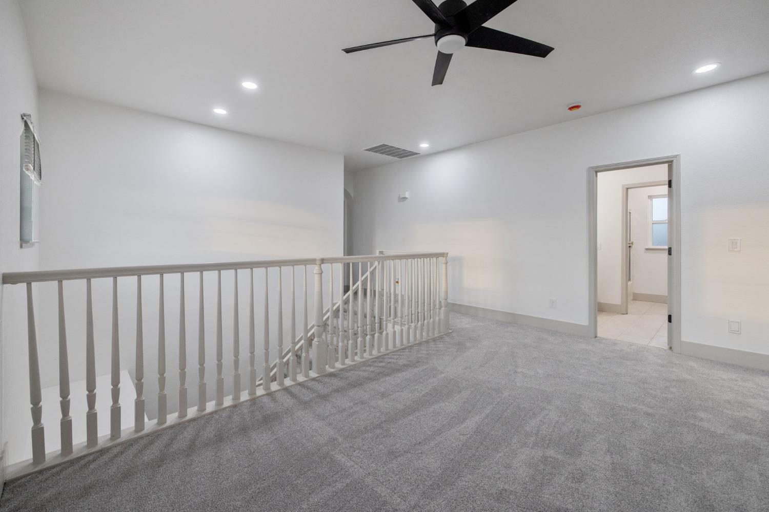 938 Ruby Way, Livingston, CA 95334