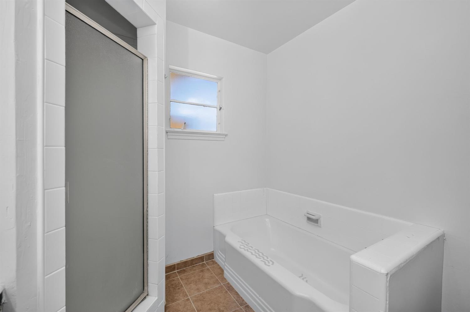238 E Fedora Ave, Fresno, CA 93704