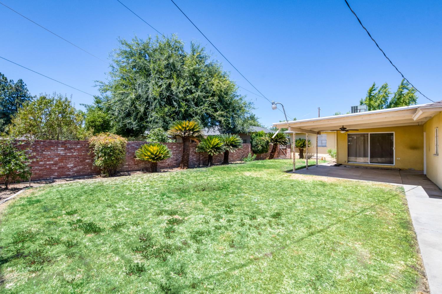 238 E Fedora Ave, Fresno, CA 93704