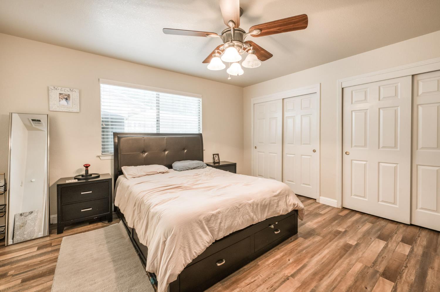 162 N Amber Ave, Clovis, CA 93611