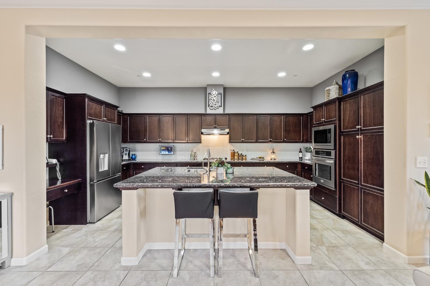 10686 N Whitney Ave, Fresno, CA 93730