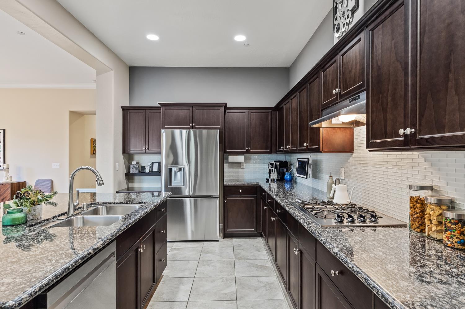 10686 N Whitney Ave, Fresno, CA 93730