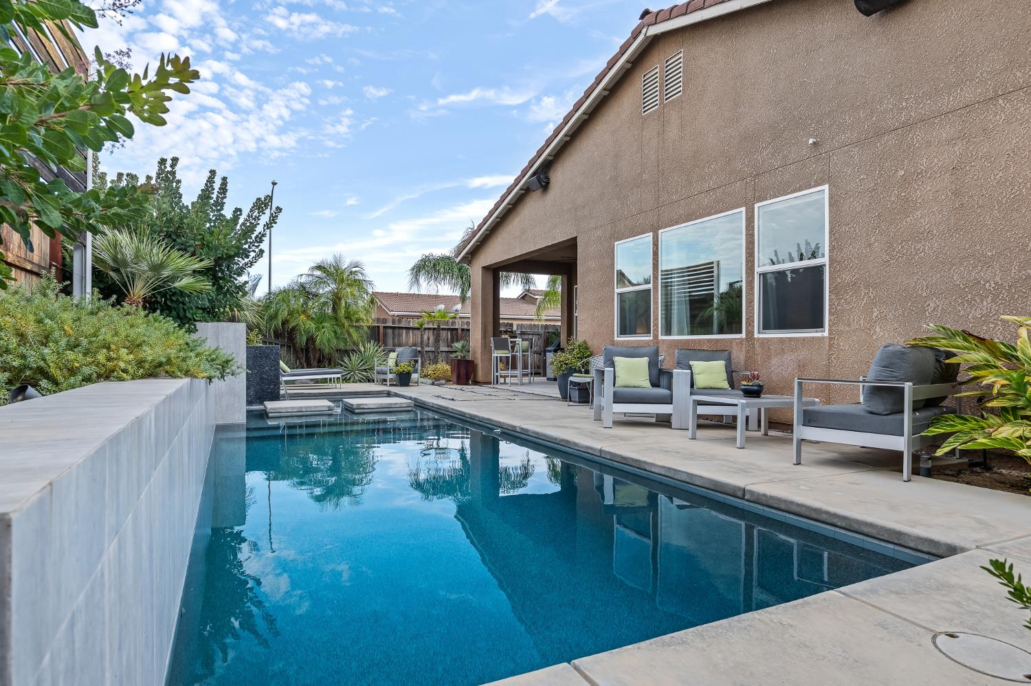 10686 N Whitney Ave, Fresno, CA 93730