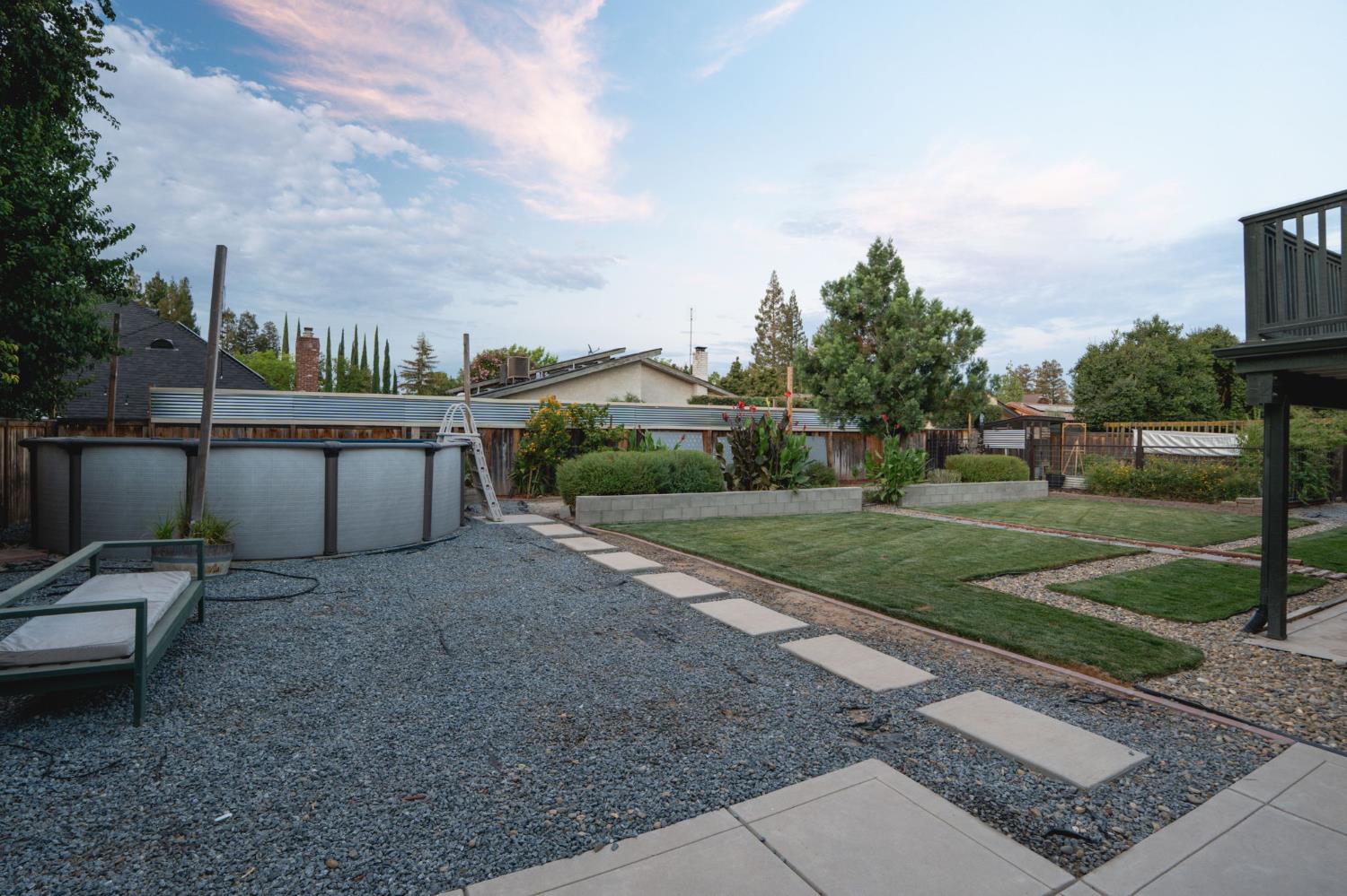 578 E Everglade Ave, Fresno, CA 93720