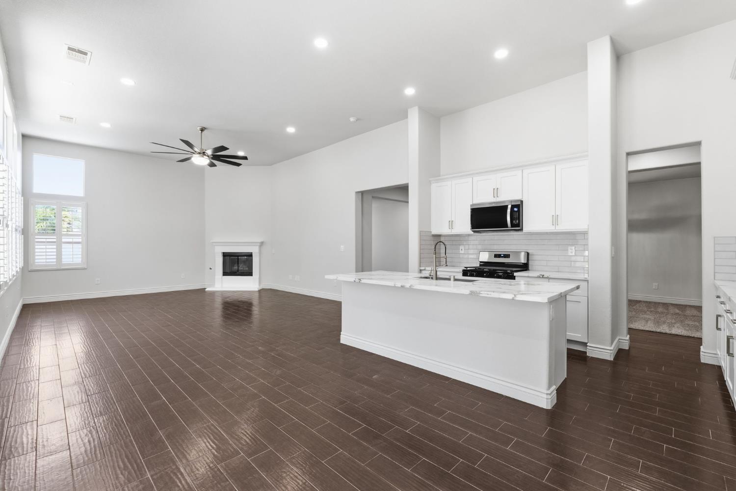 5504 Tapia Ct, Bakersfield, CA 93306
