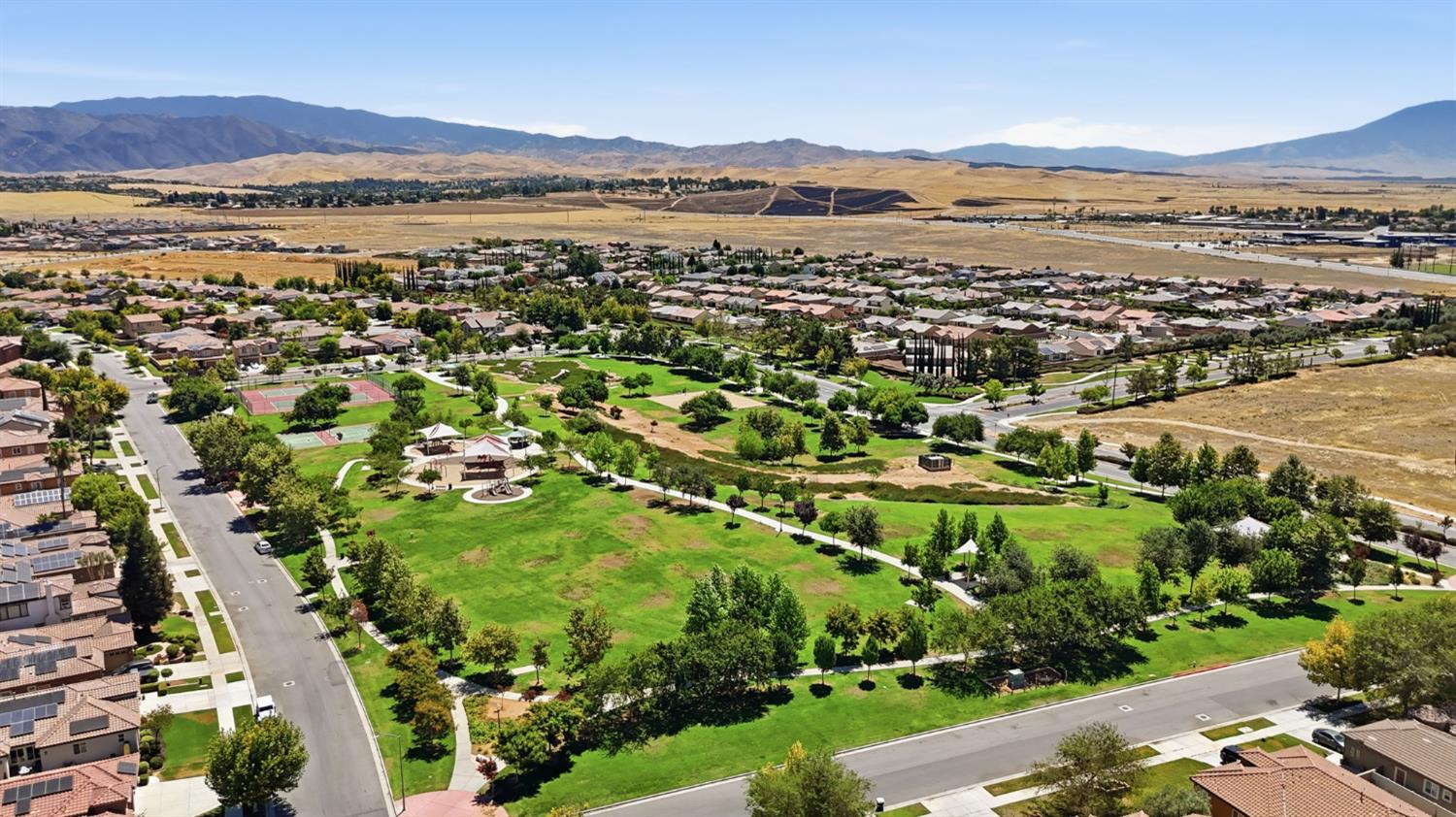 5504 Tapia Ct, Bakersfield, CA 93306