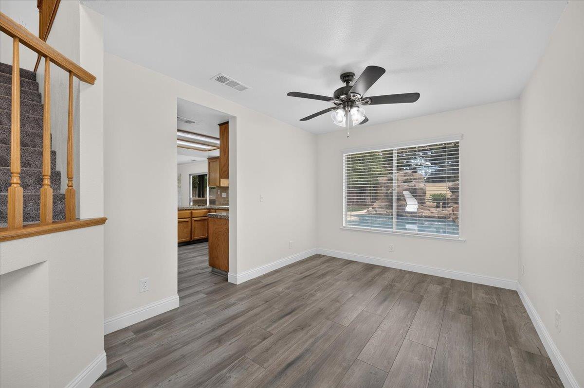 970 N Bush Ave, Clovis, CA 93611
