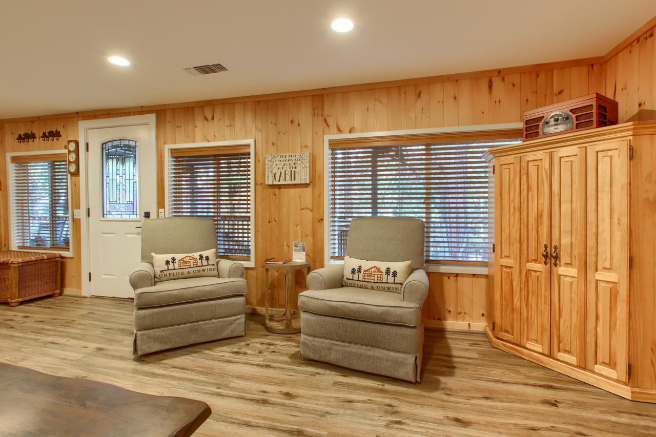 2629 Mariposa, Wawona, CA 95389