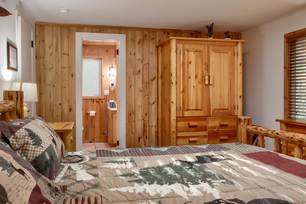 2629 Mariposa, Wawona, CA 95389