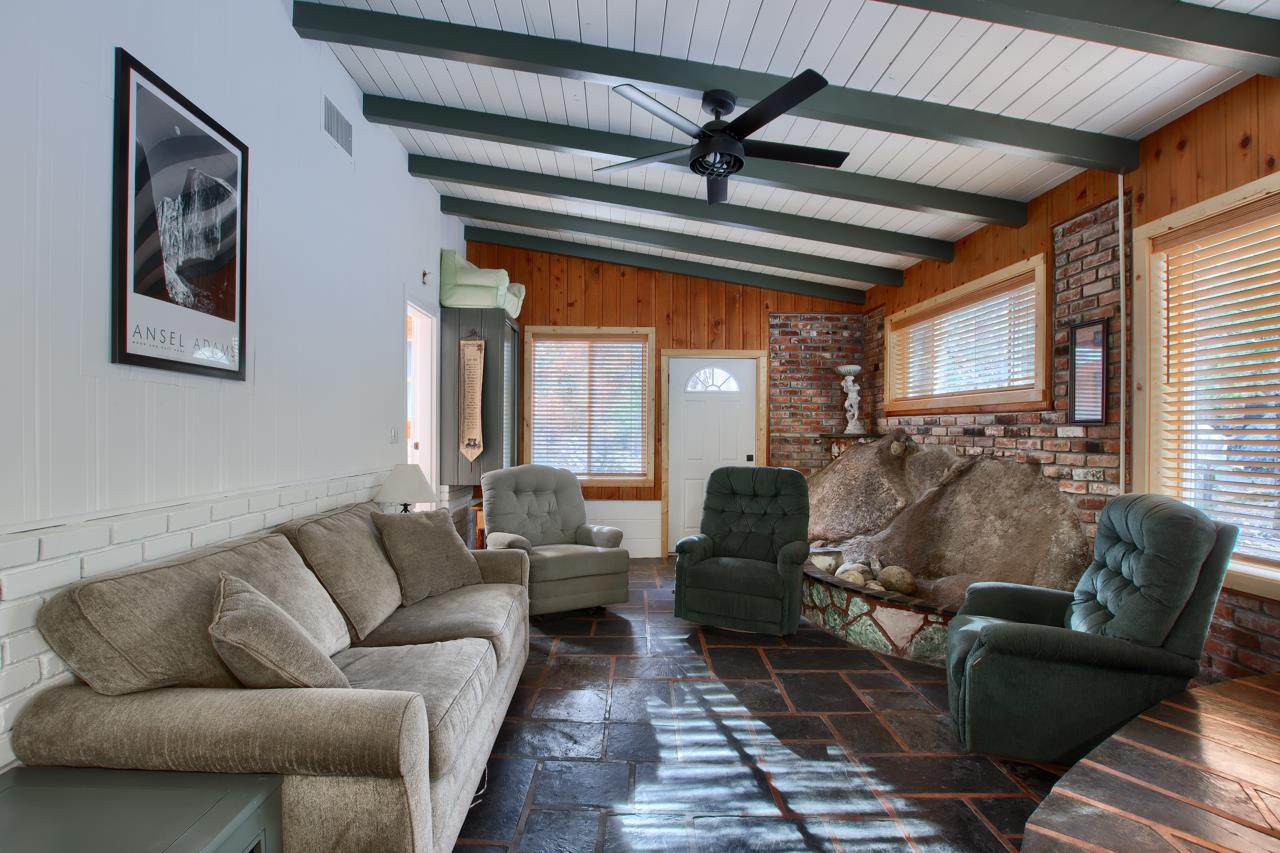 2629 Mariposa, Wawona, CA 95389