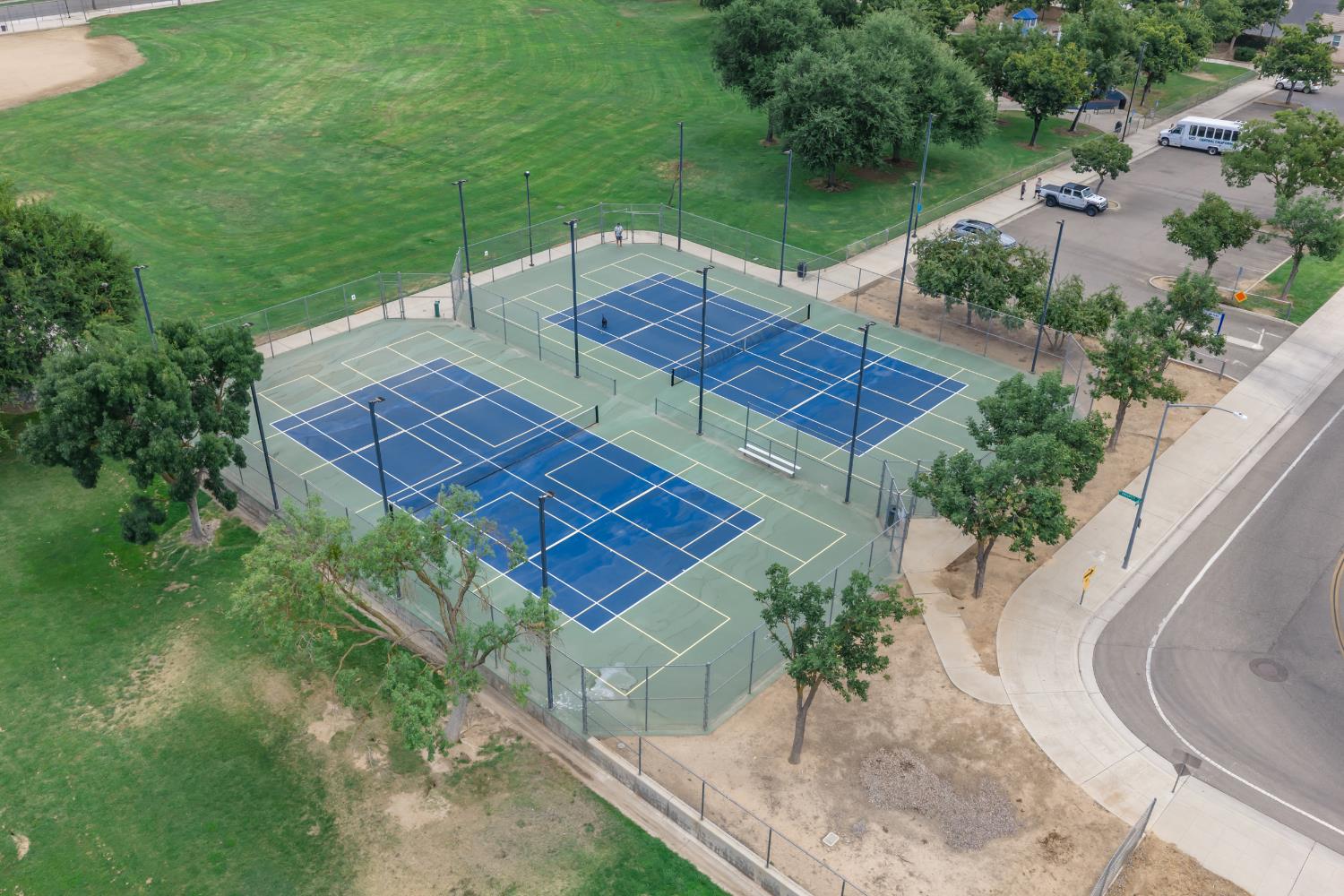 7137 N Fusion Dr, Fresno, CA 93711