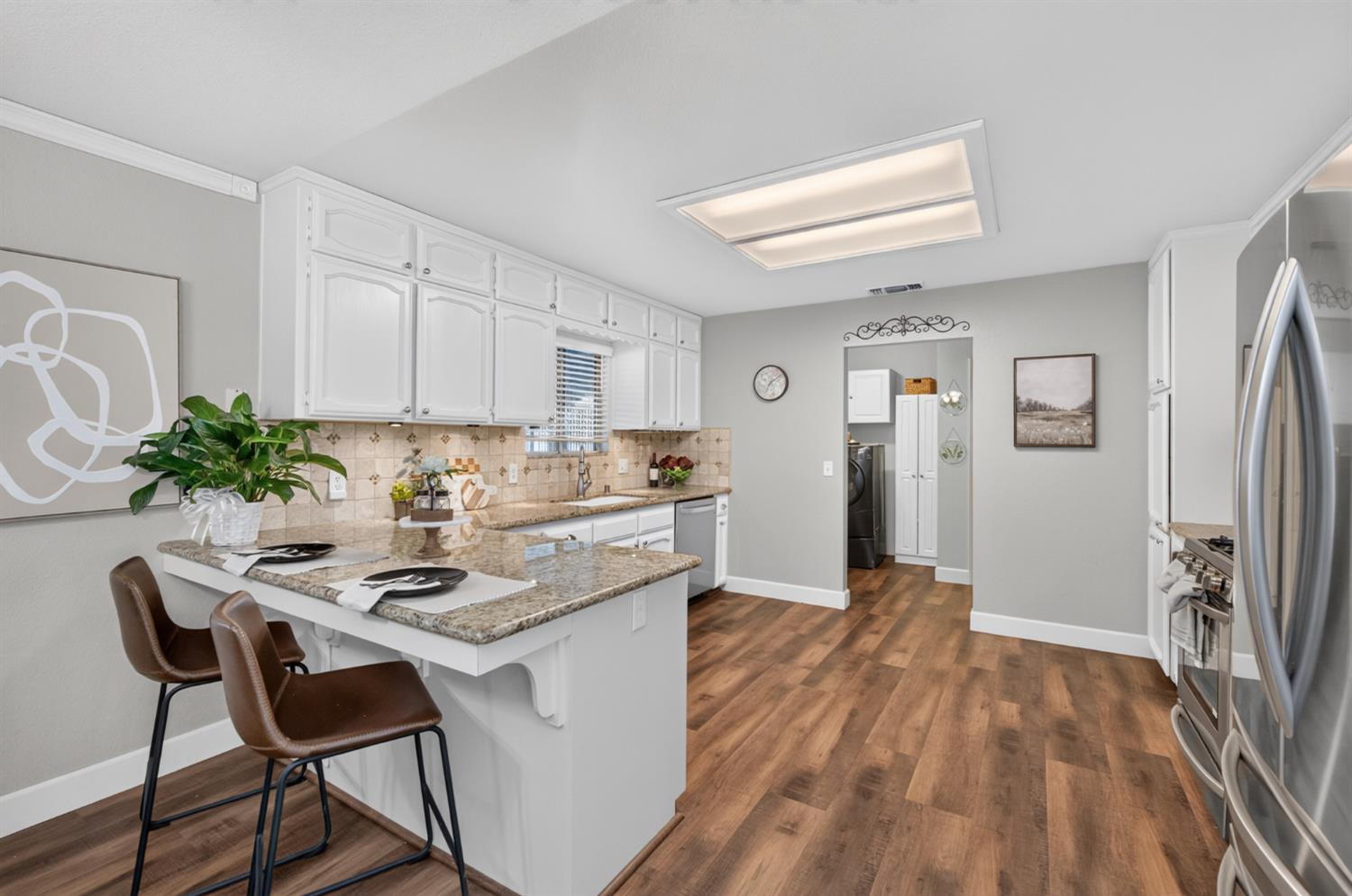 277 E Fantz Ave, Fresno, CA 93706