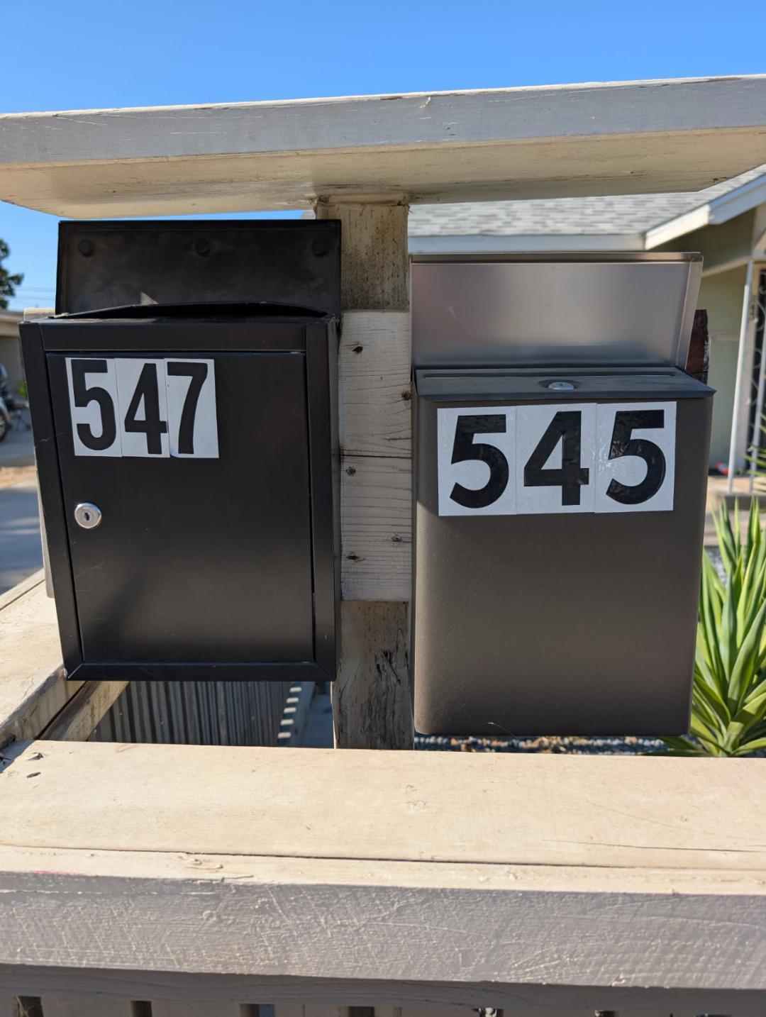 545 W University Ave, Fresno, CA 93705