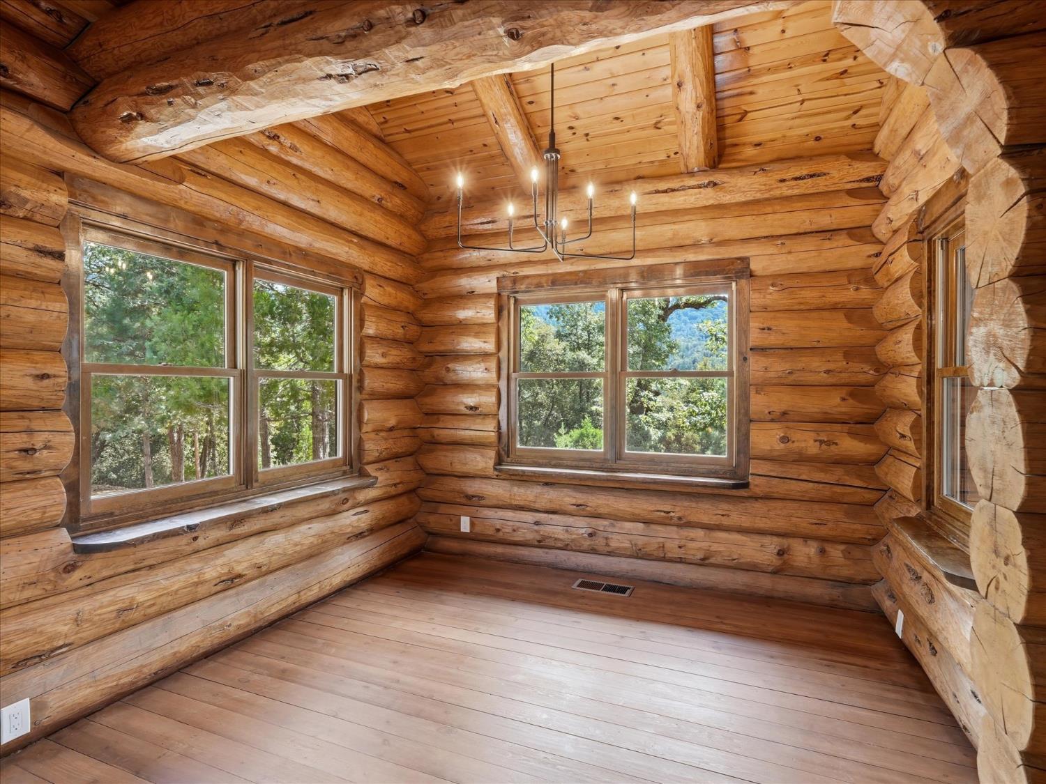 36488 Fine Gold Creek Dr, North Fork, CA 93643